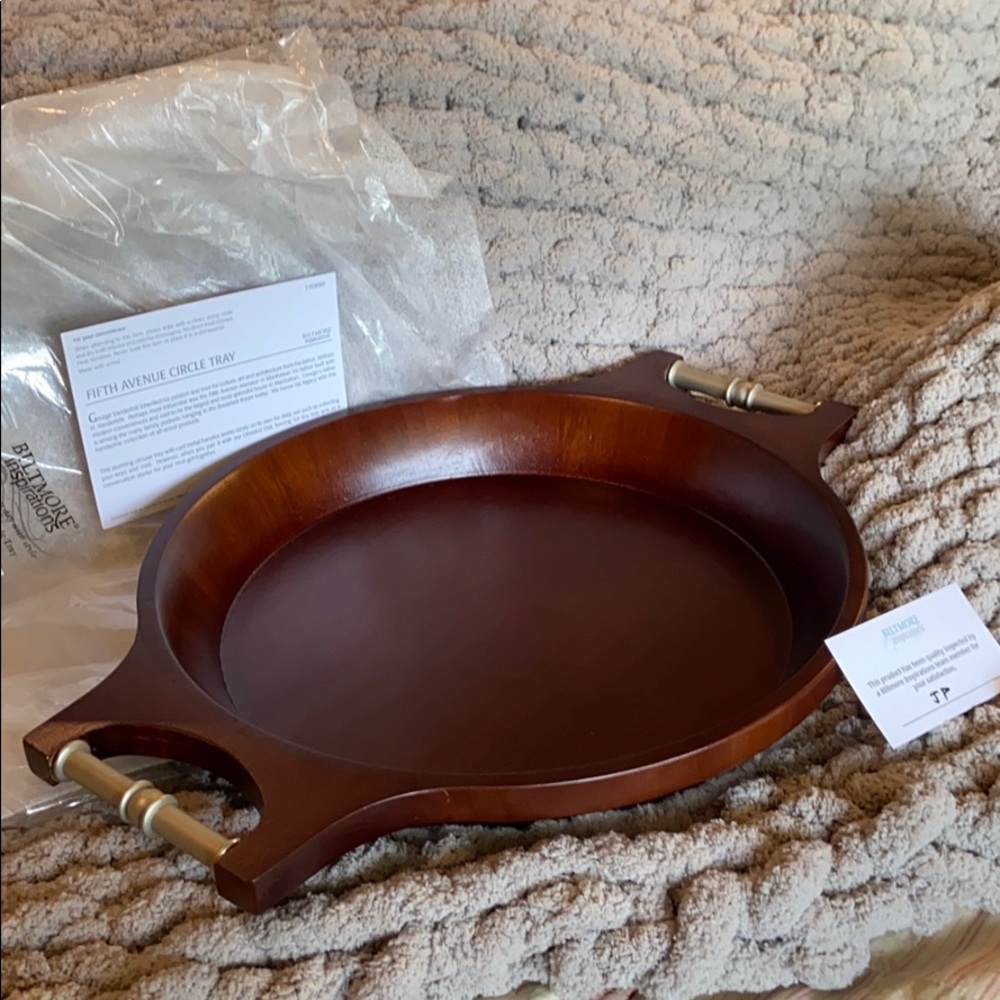 Biltmore Inspirations 5th Avenue Circle Tray
